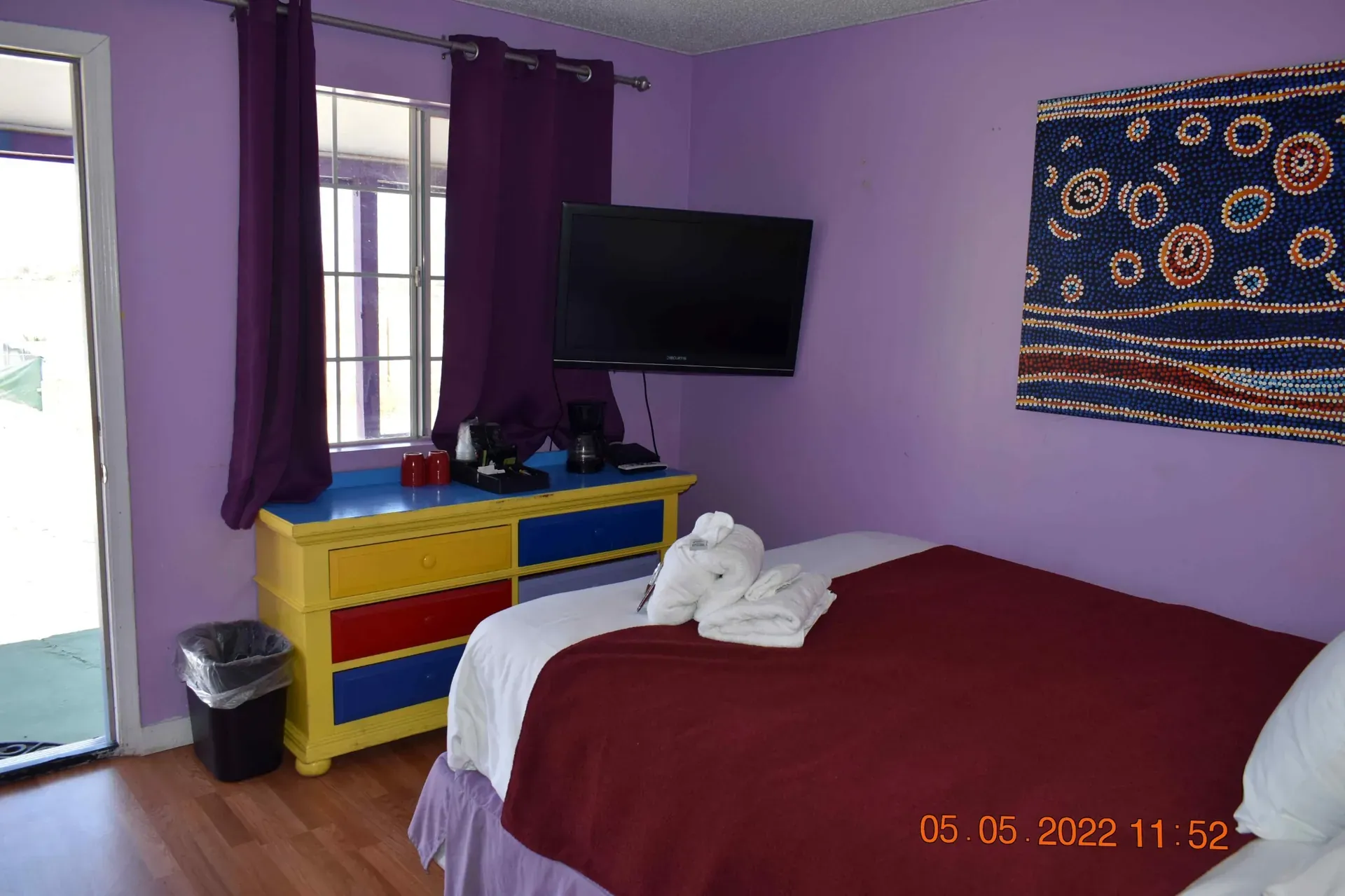 9palmsinn-hotel-room-joshua-tree-20